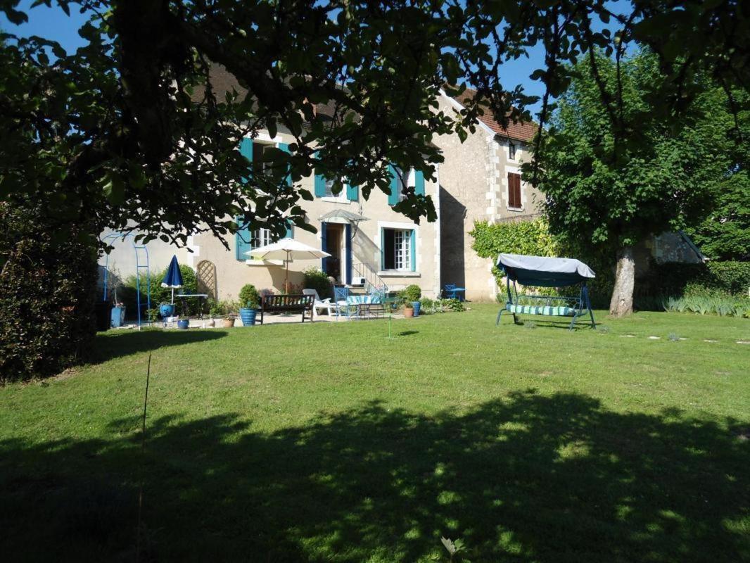La Maison Bleue Arquian Екстер'єр фото