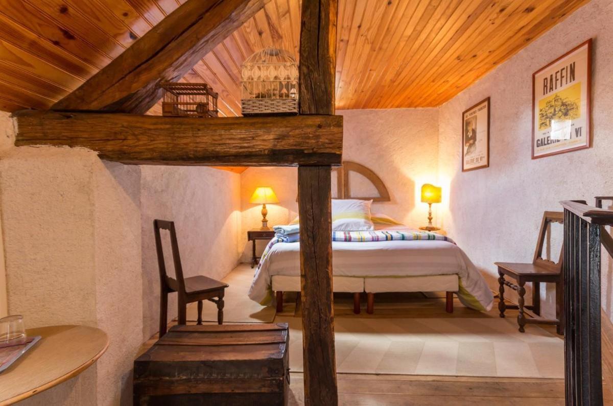 La Maison Bleue Arquian Екстер'єр фото
